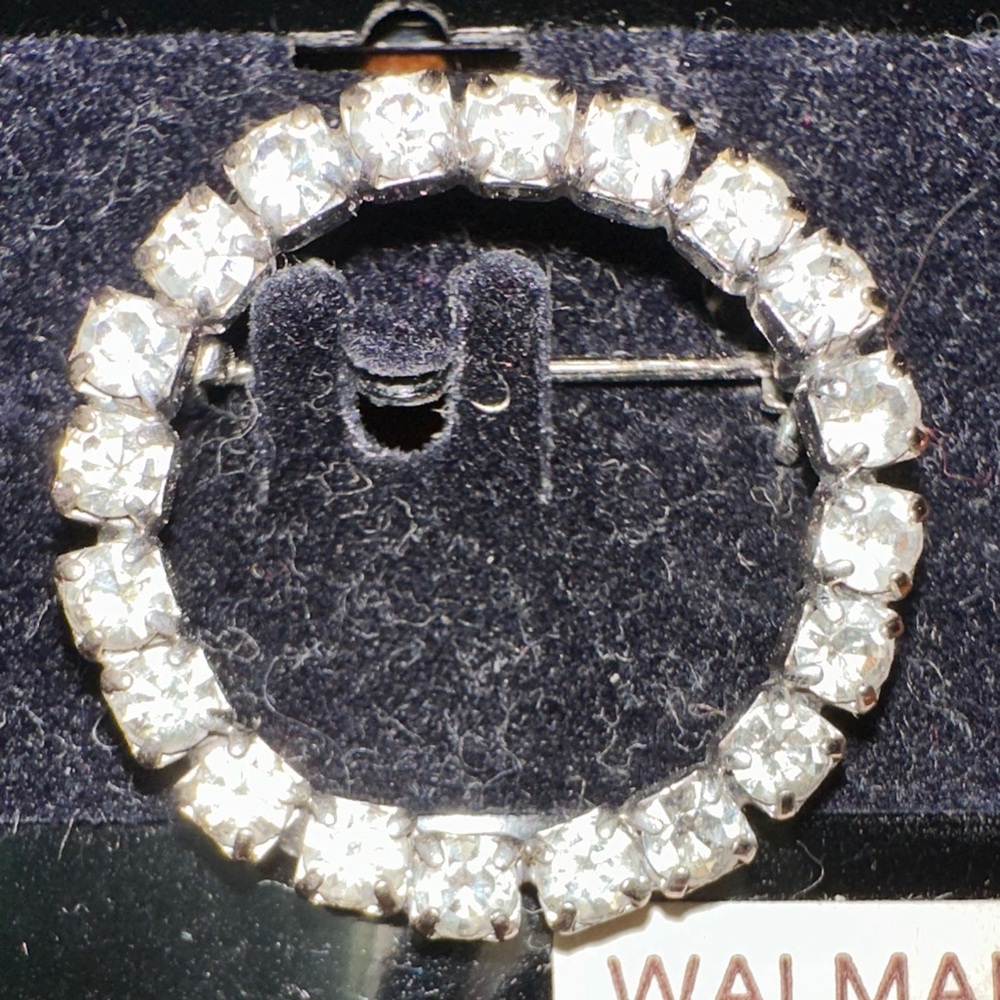 New on Card Vintage Round/Circle‎ Rhinestone Silver Crystal Brooch